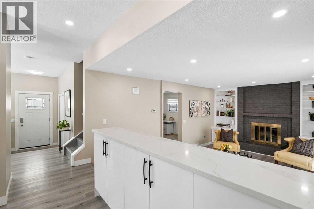 220 Macewan Glen Place NW - 13