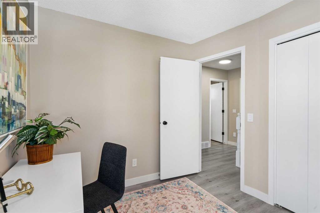 220 Macewan Glen Place NW - 25