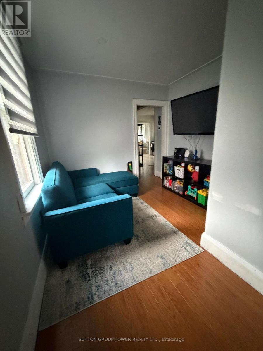 85 MAPLE AVENUE - 9