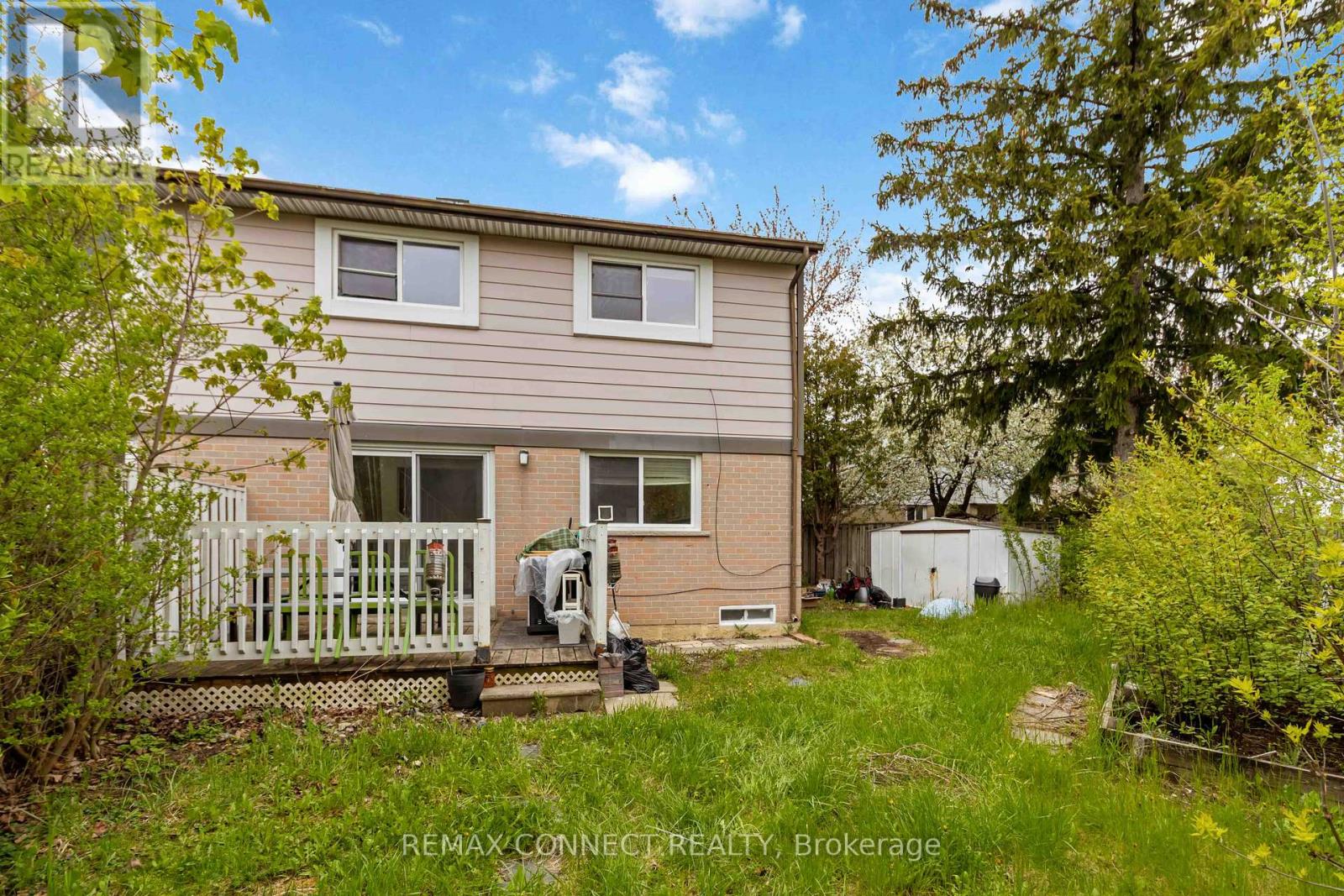11 GRANTBROOK COURT - 30