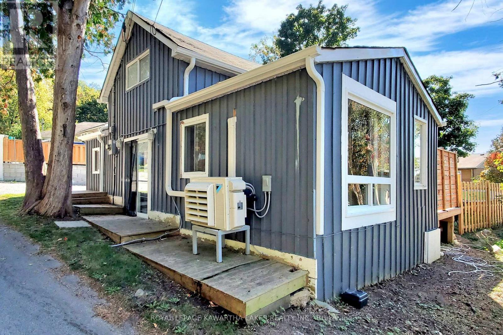 12 BIRCHCLIFF AVENUE - 2