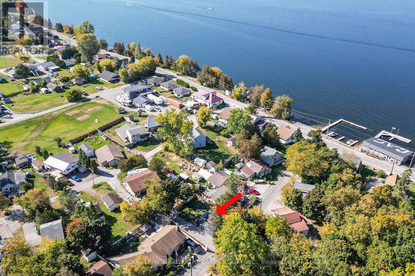 12 BIRCHCLIFF AVENUE - 36