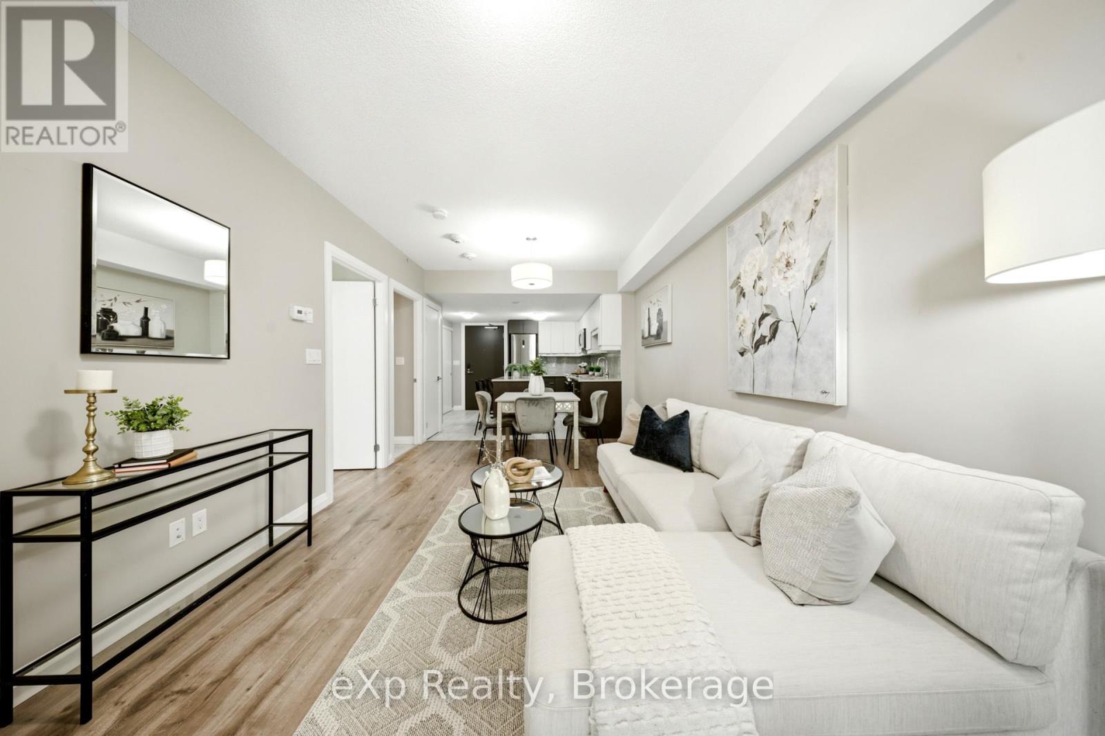 #205 63 ARTHUR STREET S - 18