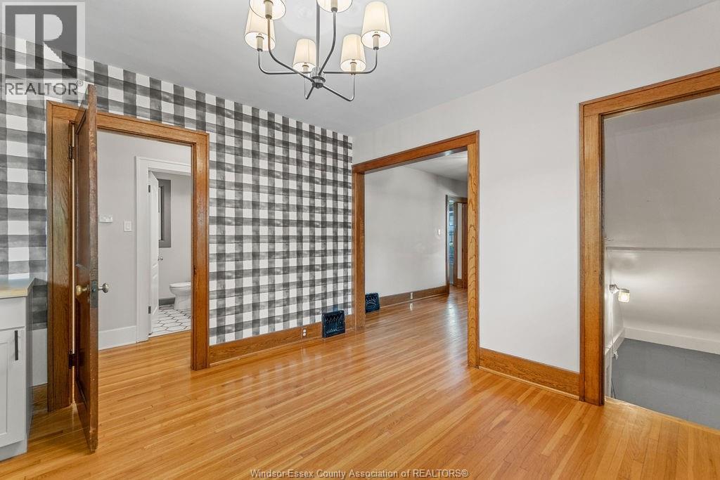 557 MOY AVE - 29
