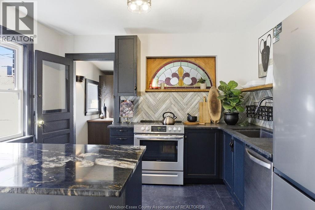 557 MOY AVE - 4