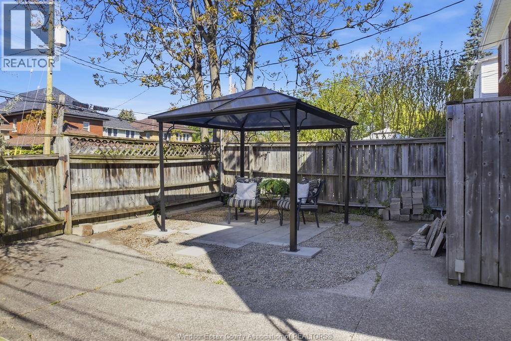 557 MOY AVE - 43
