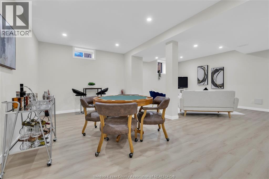 556 CLOVER, Windsor, Ontario, N8P1C6 — Photo 12
