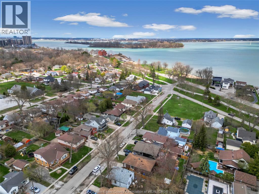 556 CLOVER, Windsor, Ontario, N8P1C6 — Photo 16