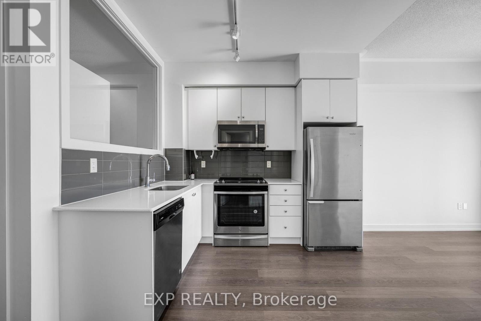 #115 555 WILLIAM GRAHAM DRIVE - 4