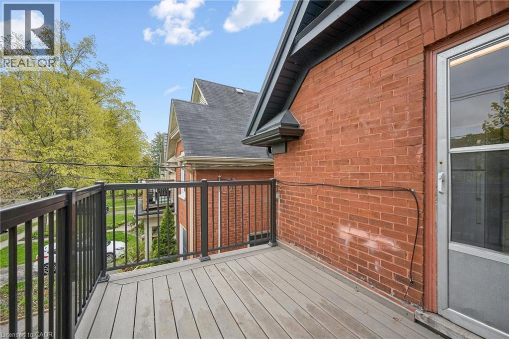 15 GORDON Avenue - 22