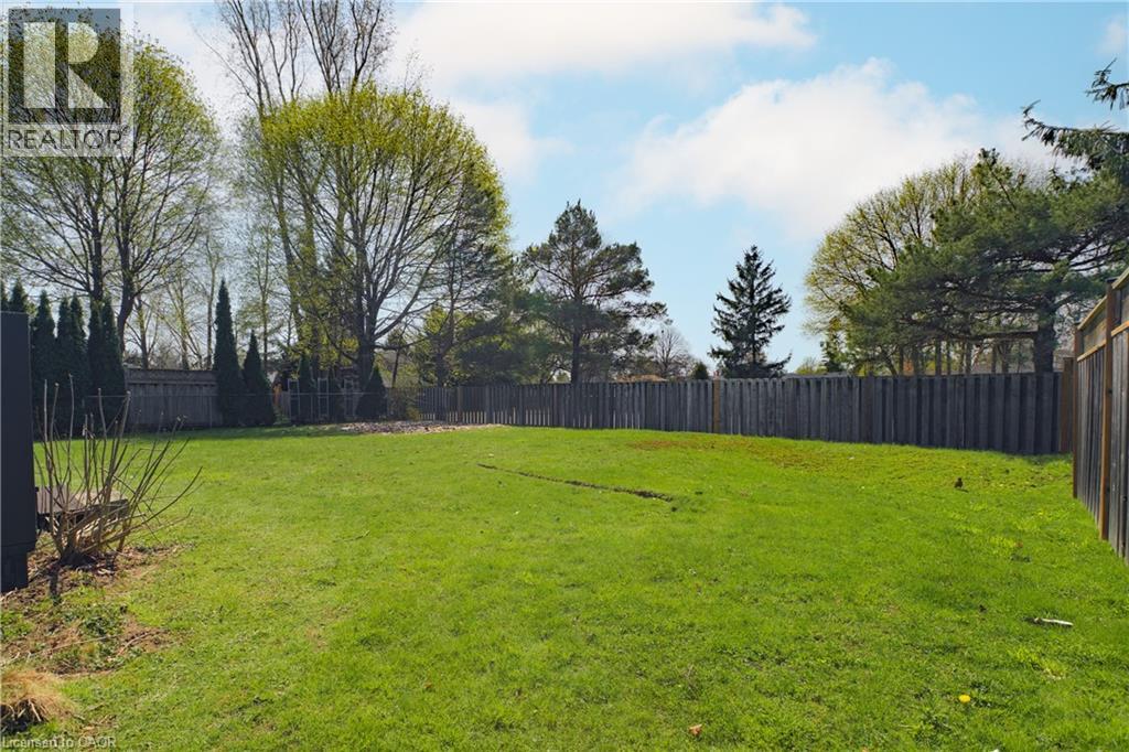 194 FIDDLERS GREEN Road - 25