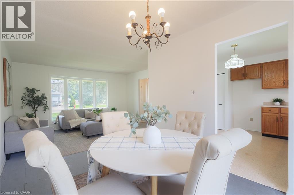194 FIDDLERS GREEN Road - 8
