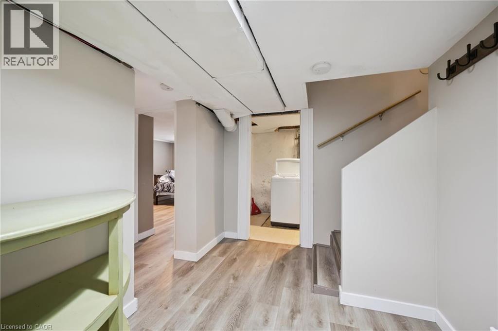 15 GORDON Avenue - 31