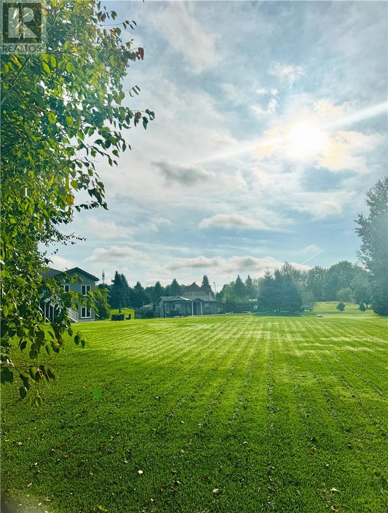 47 Gleneden Court, Garson, Ontario, P3L1L6 — Photo 5