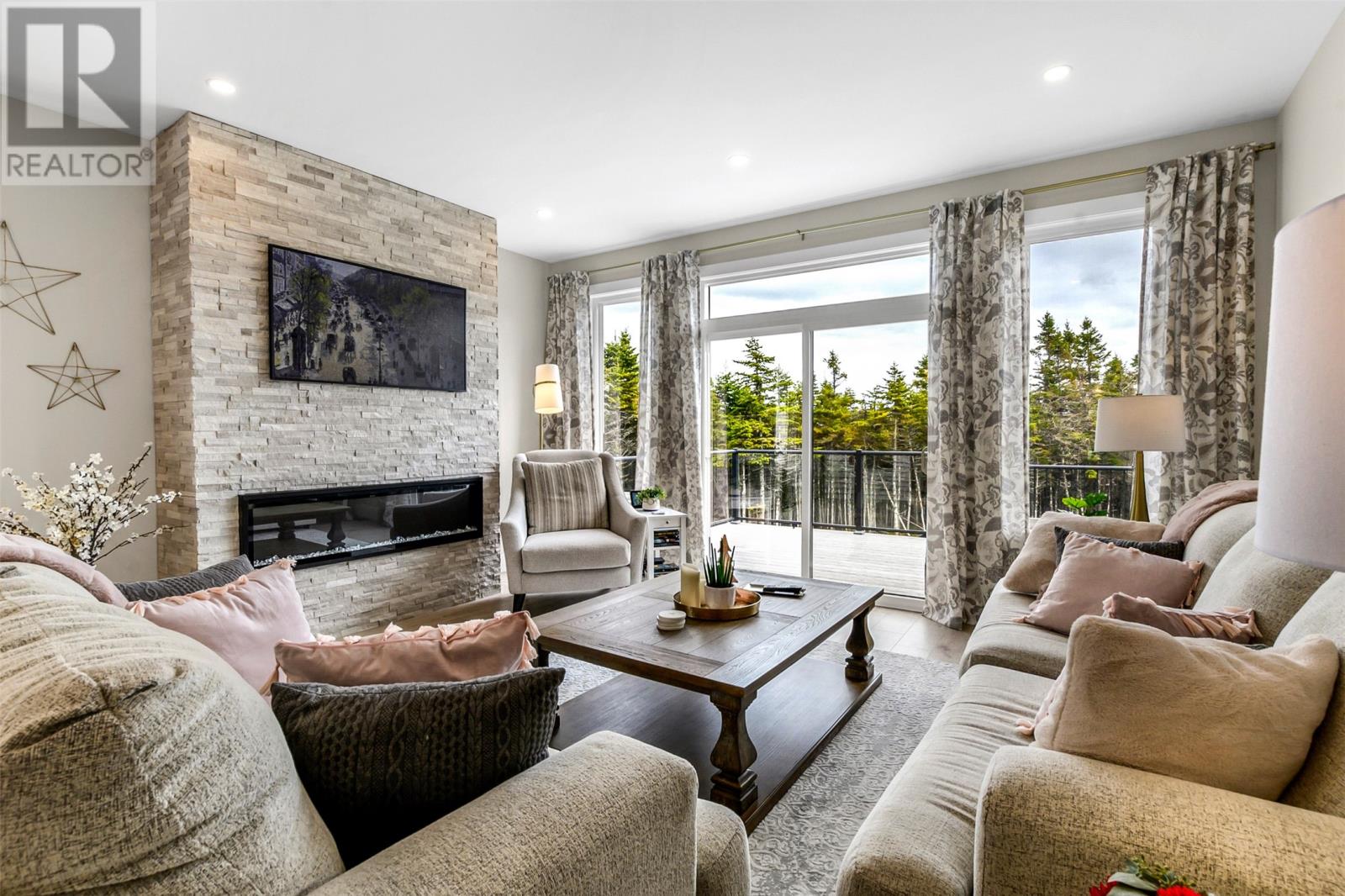 45 Clifden Woods Place - 14