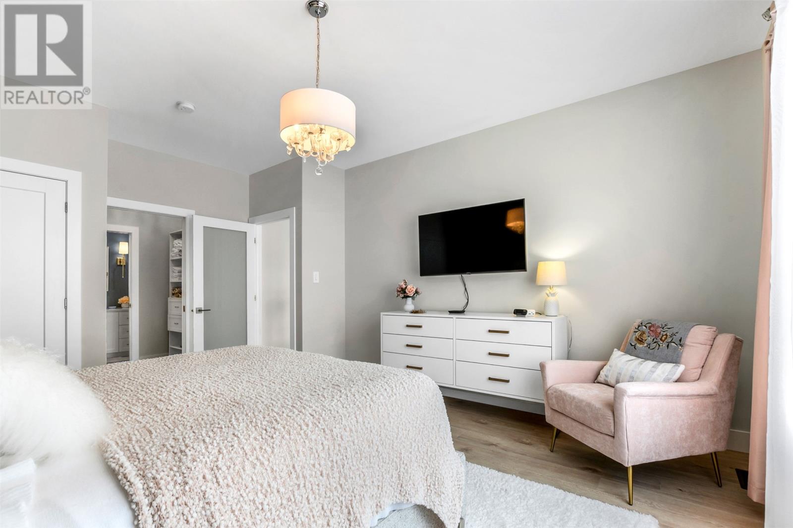 45 Clifden Woods Place - 21