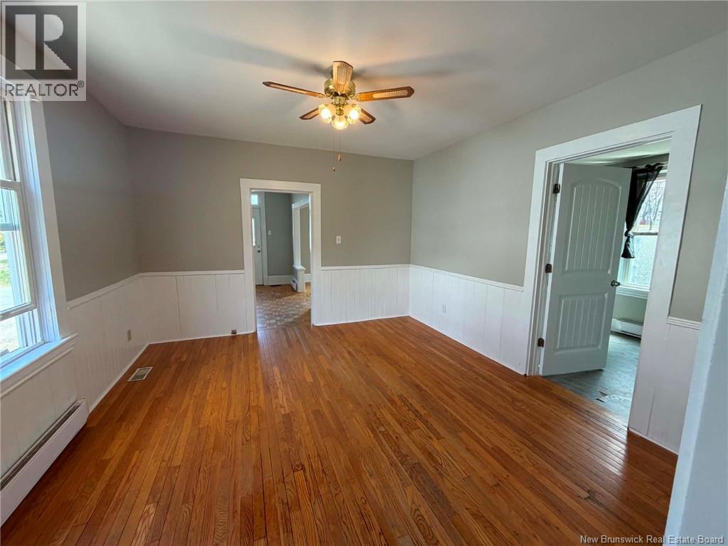 22 Warren Avenue - 8