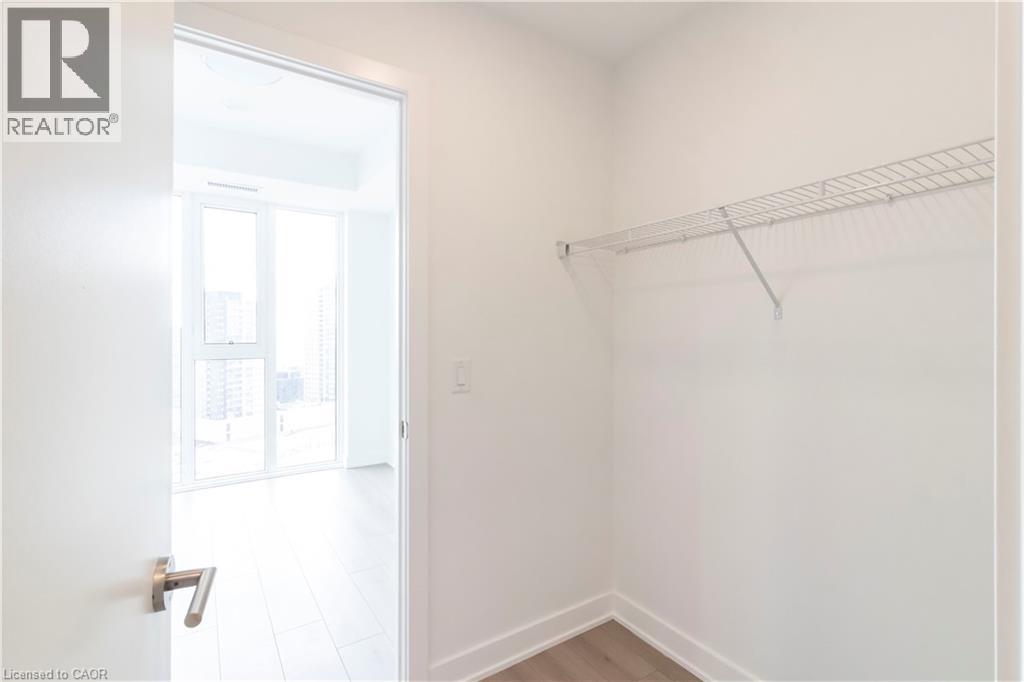 25 WELLINGTON Street S Unit# 1502, Kitchener, Ontario, N2G0G5 — Photo 36