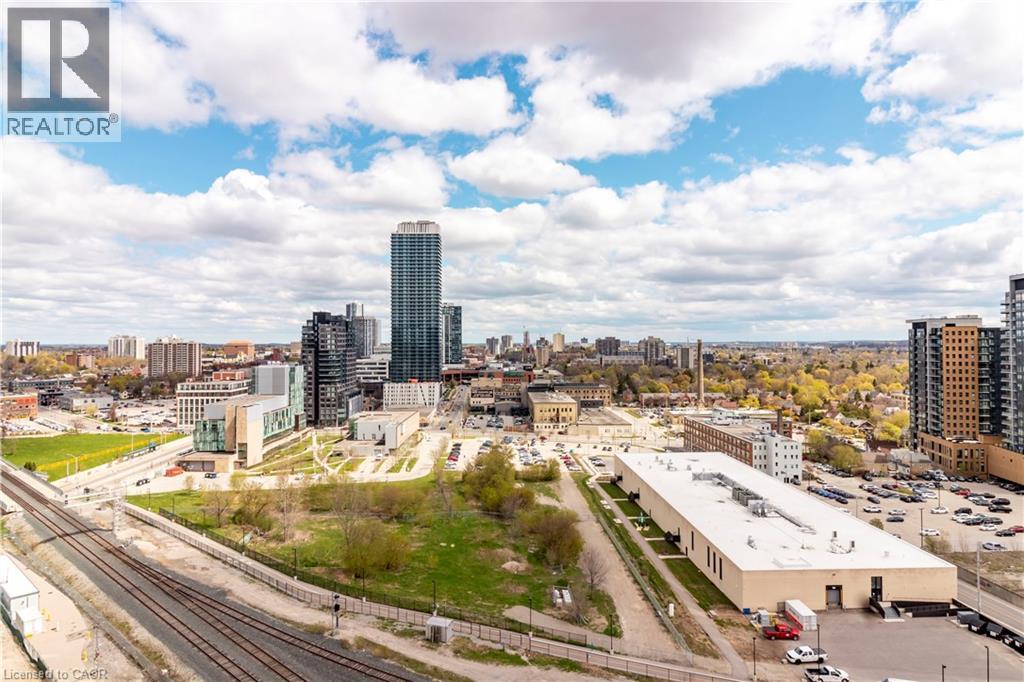 25 WELLINGTON Street S Unit# 1502, Kitchener, Ontario, N2G0G5 — Photo 7