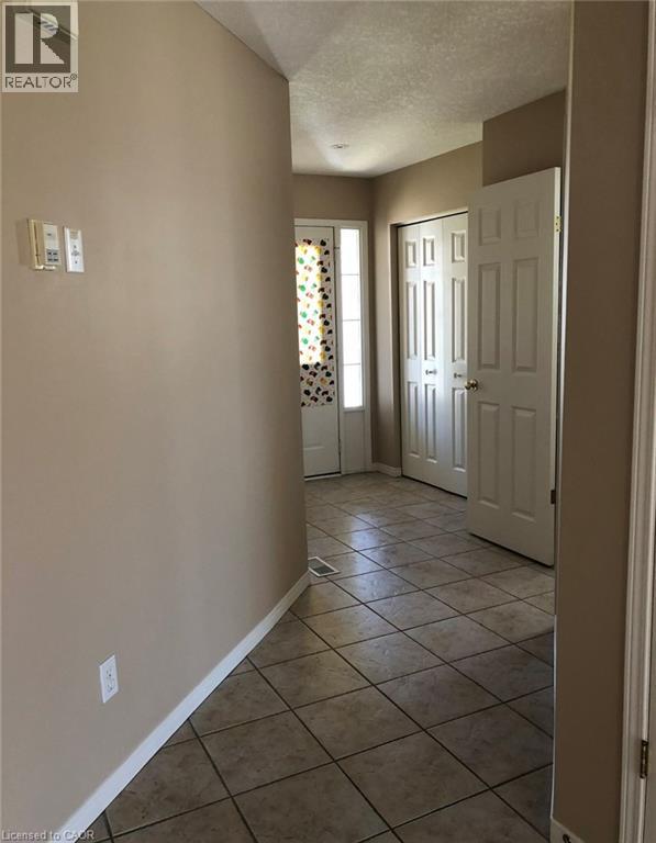 350 HAVENDALE Crescent, Waterloo, Ontario, N2T2T2 — Photo 9