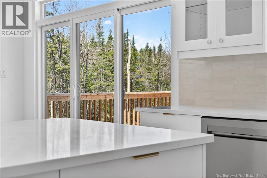 38 Maefield Street - 11