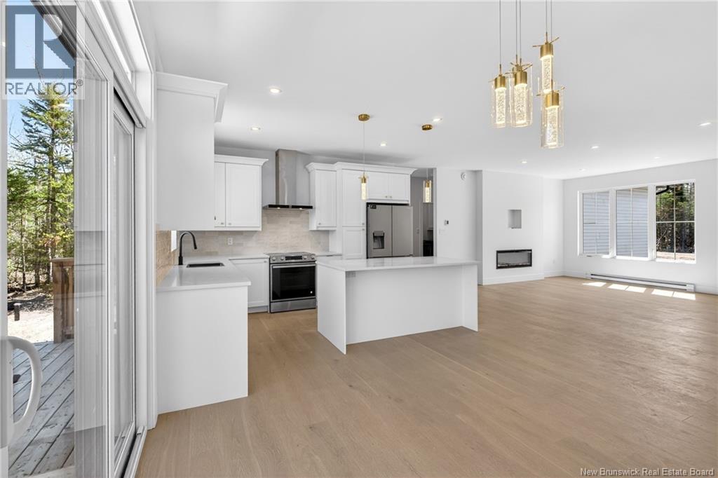 38 Maefield Street - 12