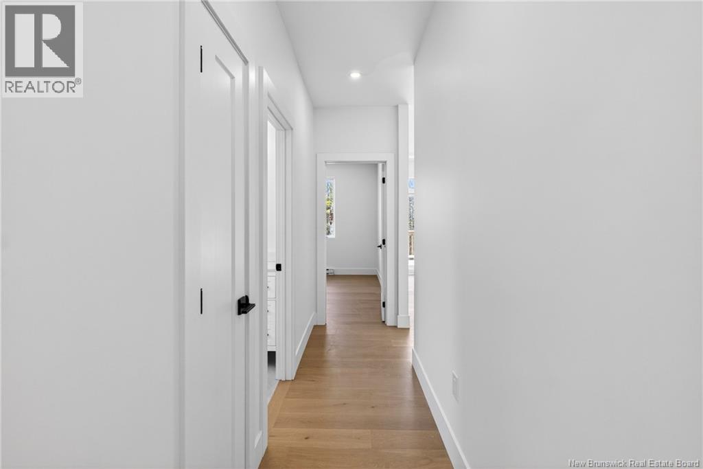38 Maefield Street - 28