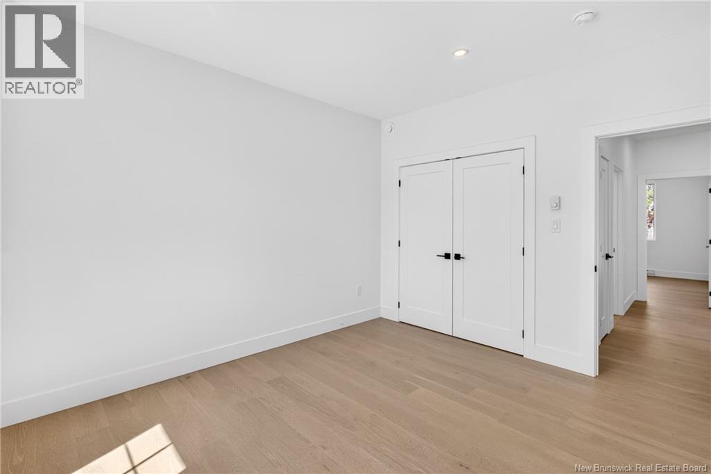 38 Maefield Street - 33