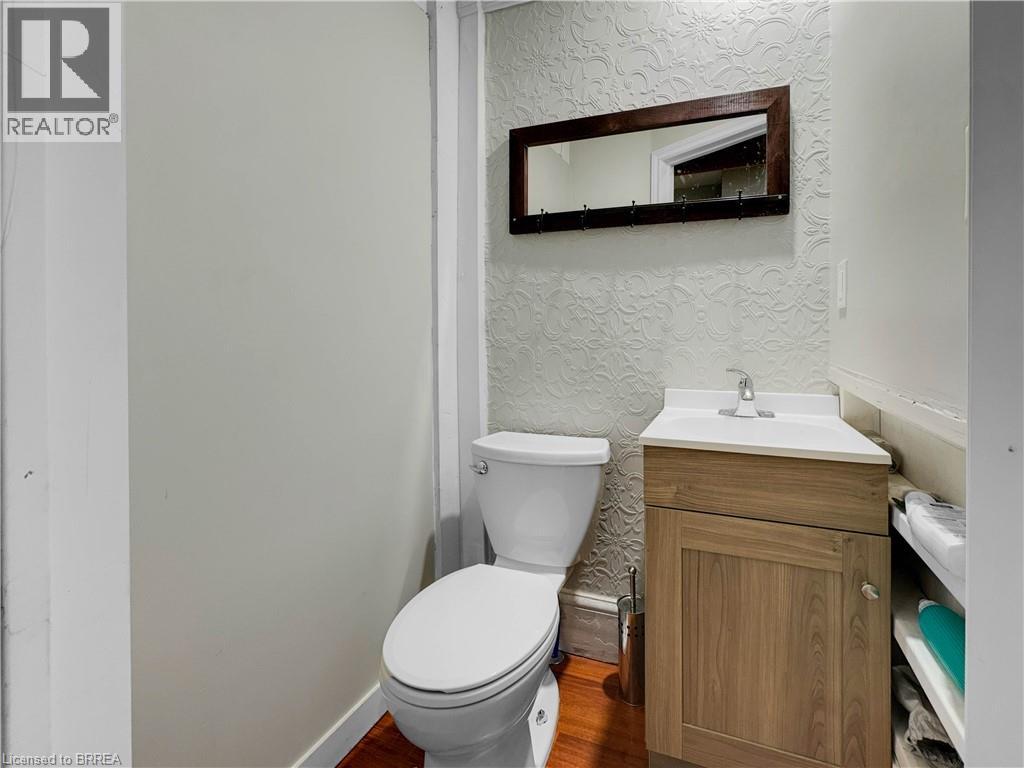 273-275 BRANT Avenue - 30