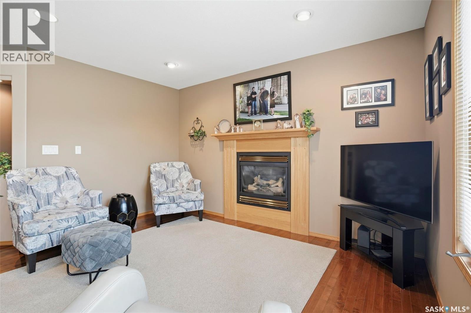 211 Brookmore LANE - 13