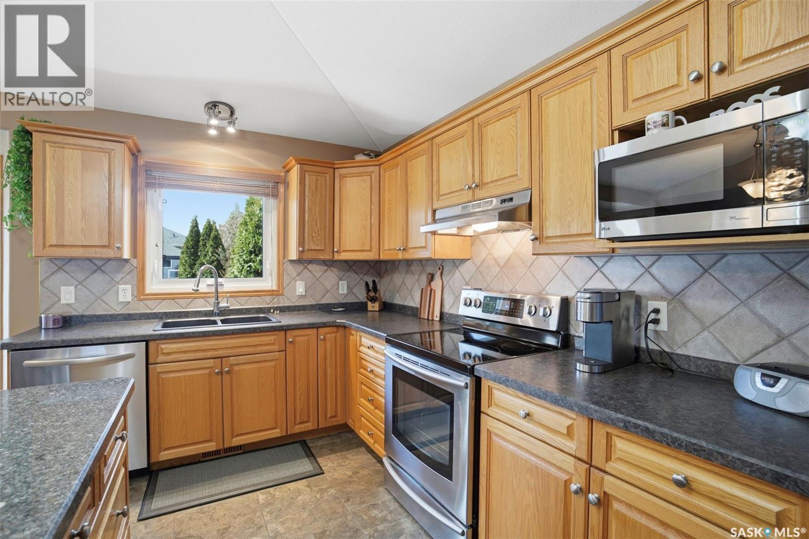 211 Brookmore LANE - 7