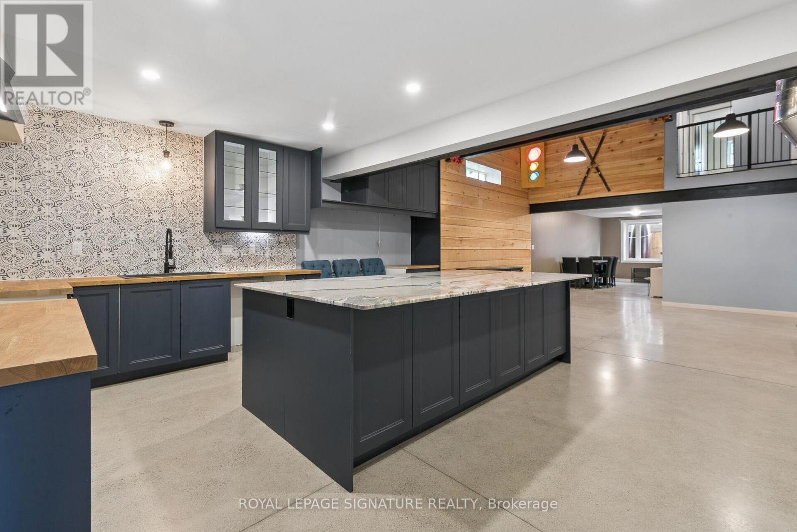 24 DAVIDSON STREET - 3