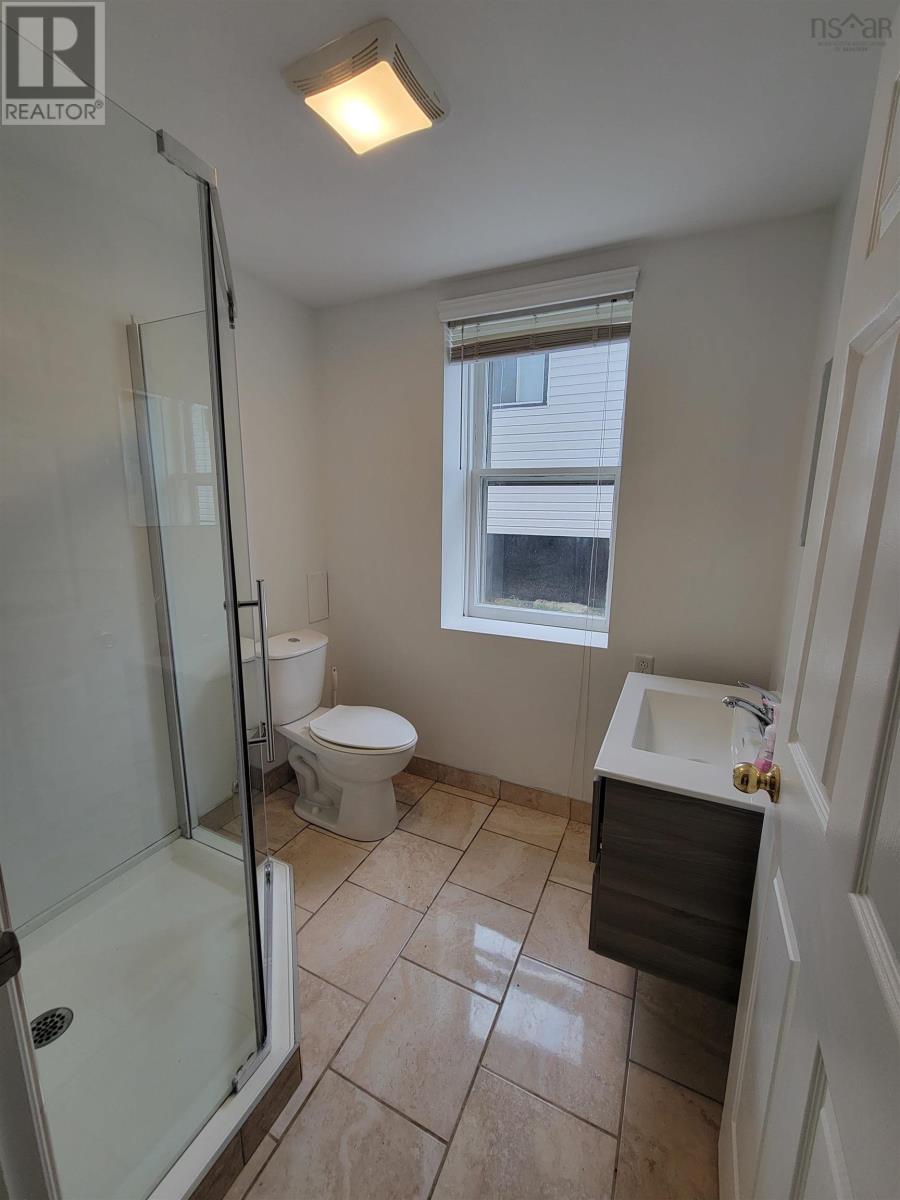 195 Rockdale Avenue - 12