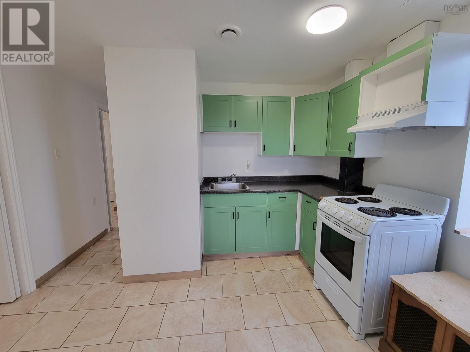 195 Rockdale Avenue - 10