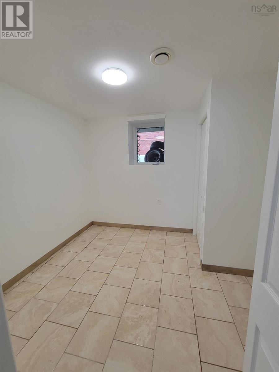 195 Rockdale Avenue - 13