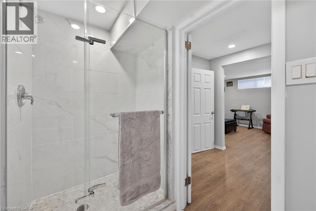 210 COLUMBIA Drive - 37