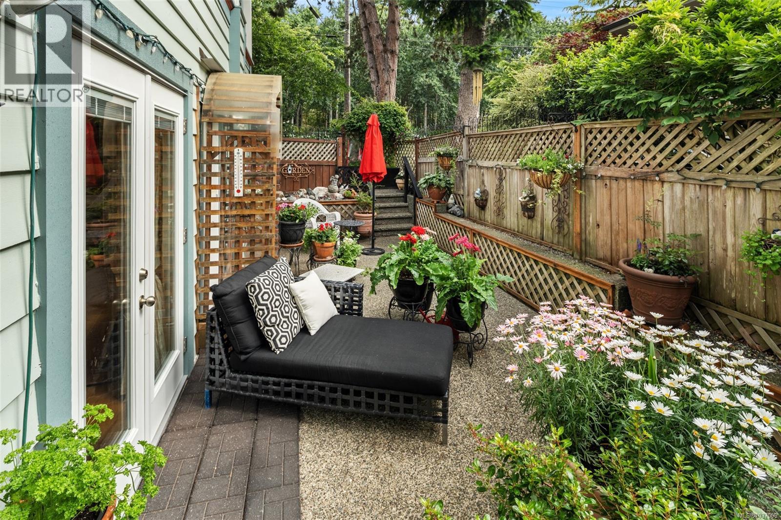 #3 1425 Richardson St - 6
