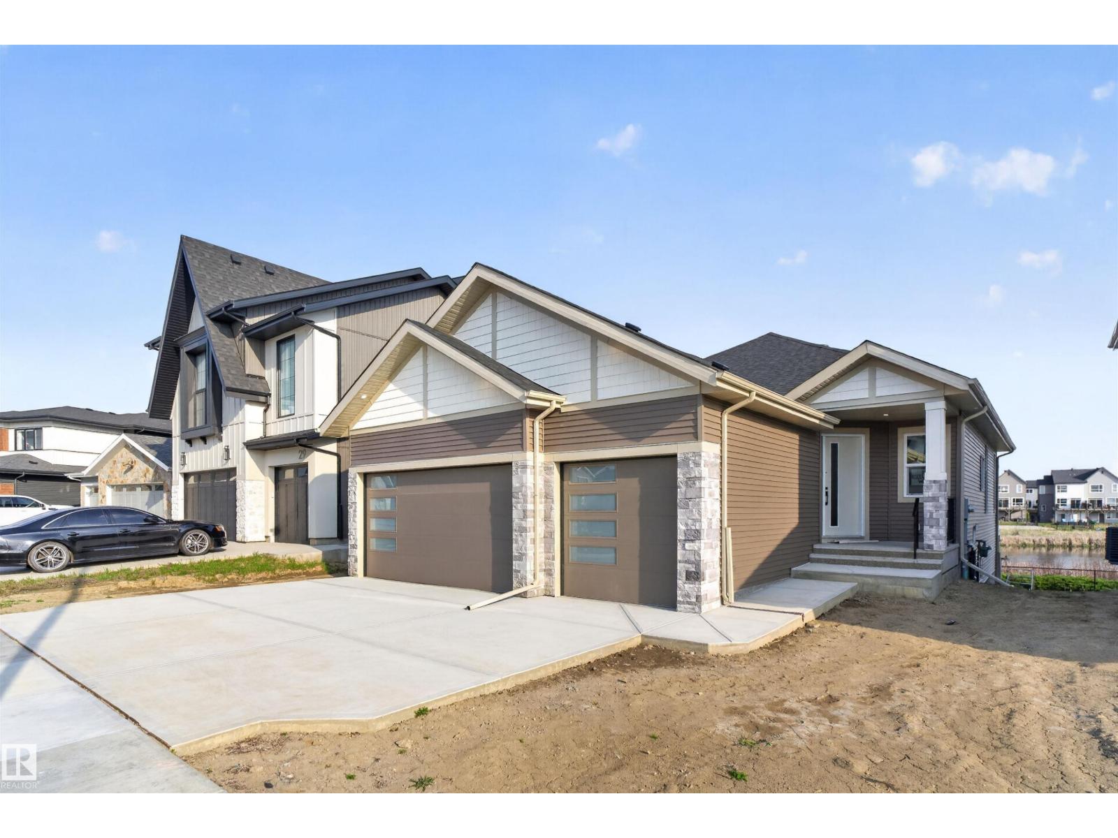 27 ROSEWOOD WY - Image 2