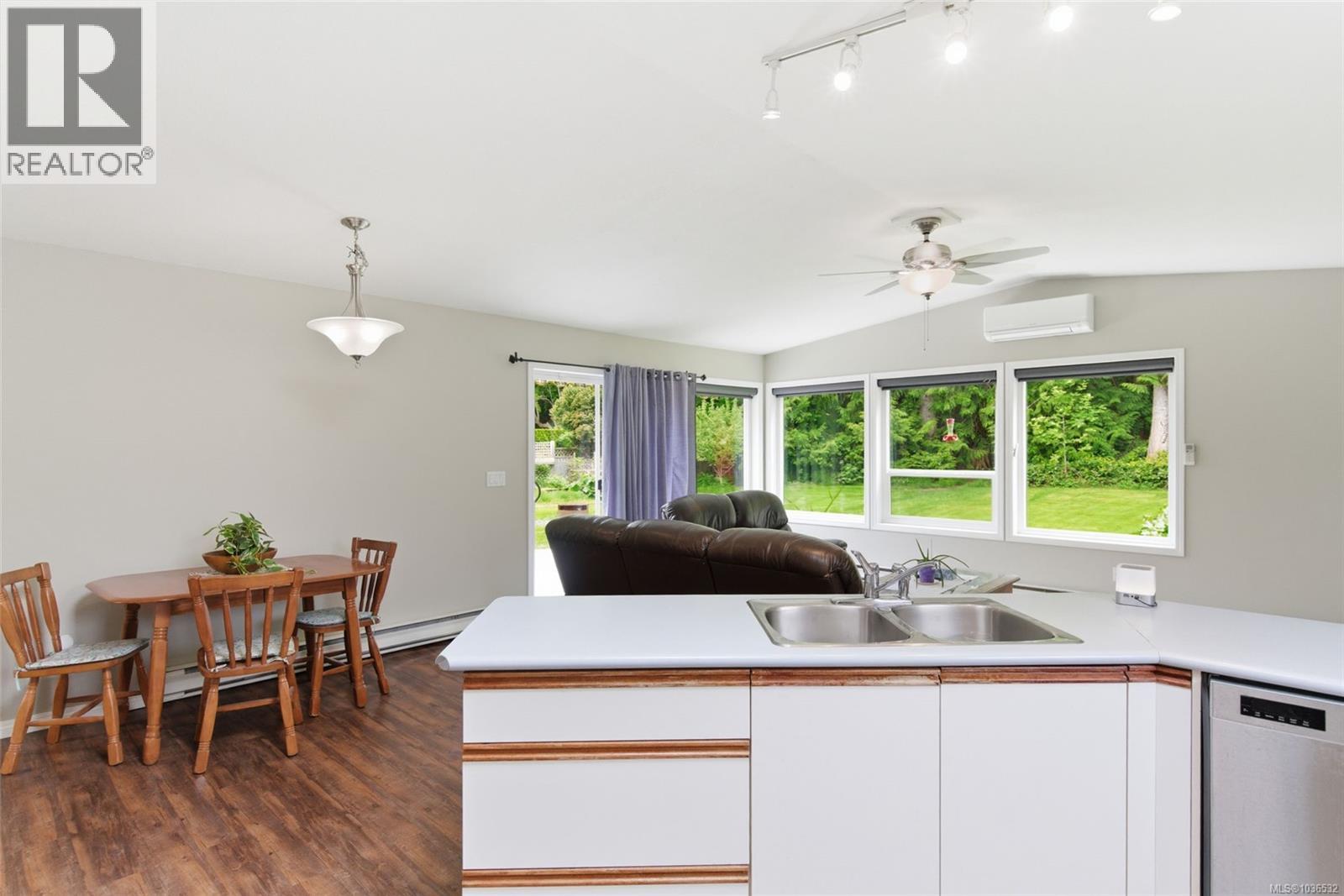1294 Gilley Cres - 17