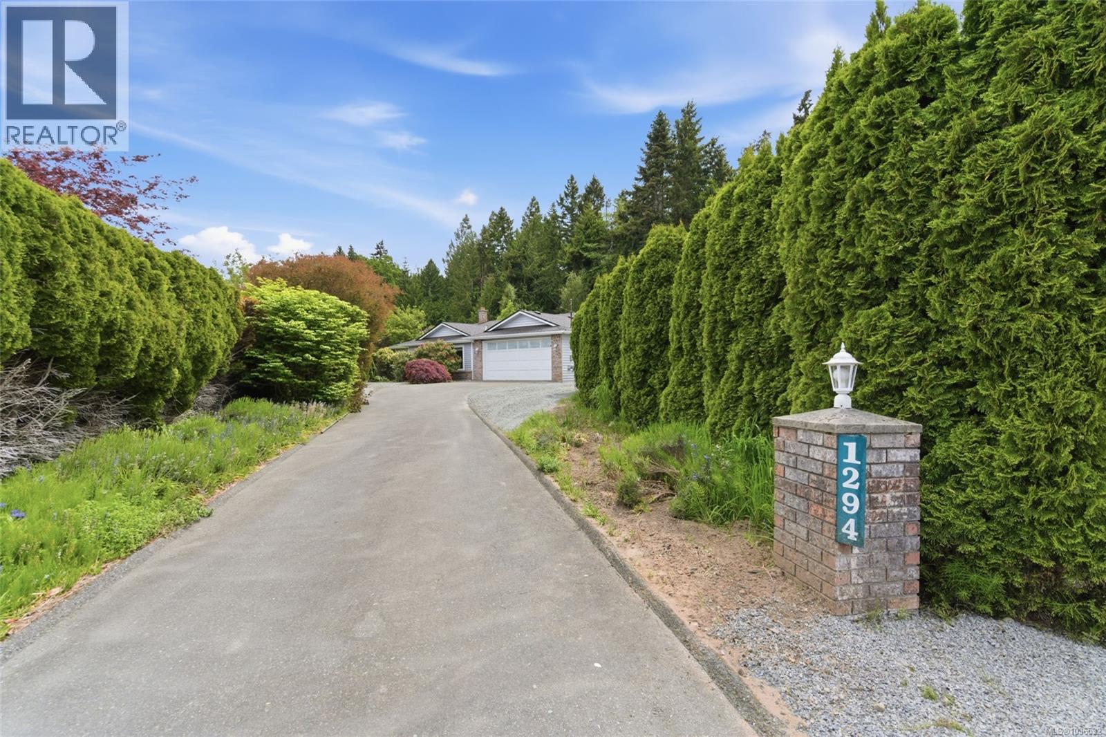 1294 Gilley Cres - 37