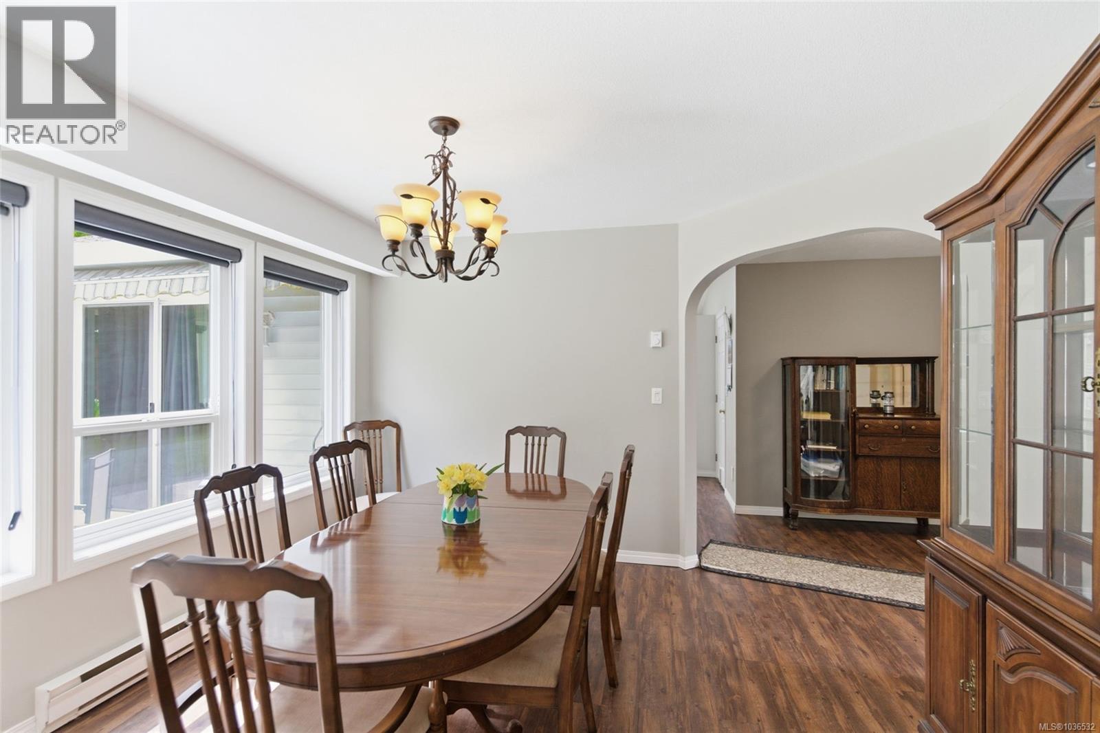1294 Gilley Cres - 4