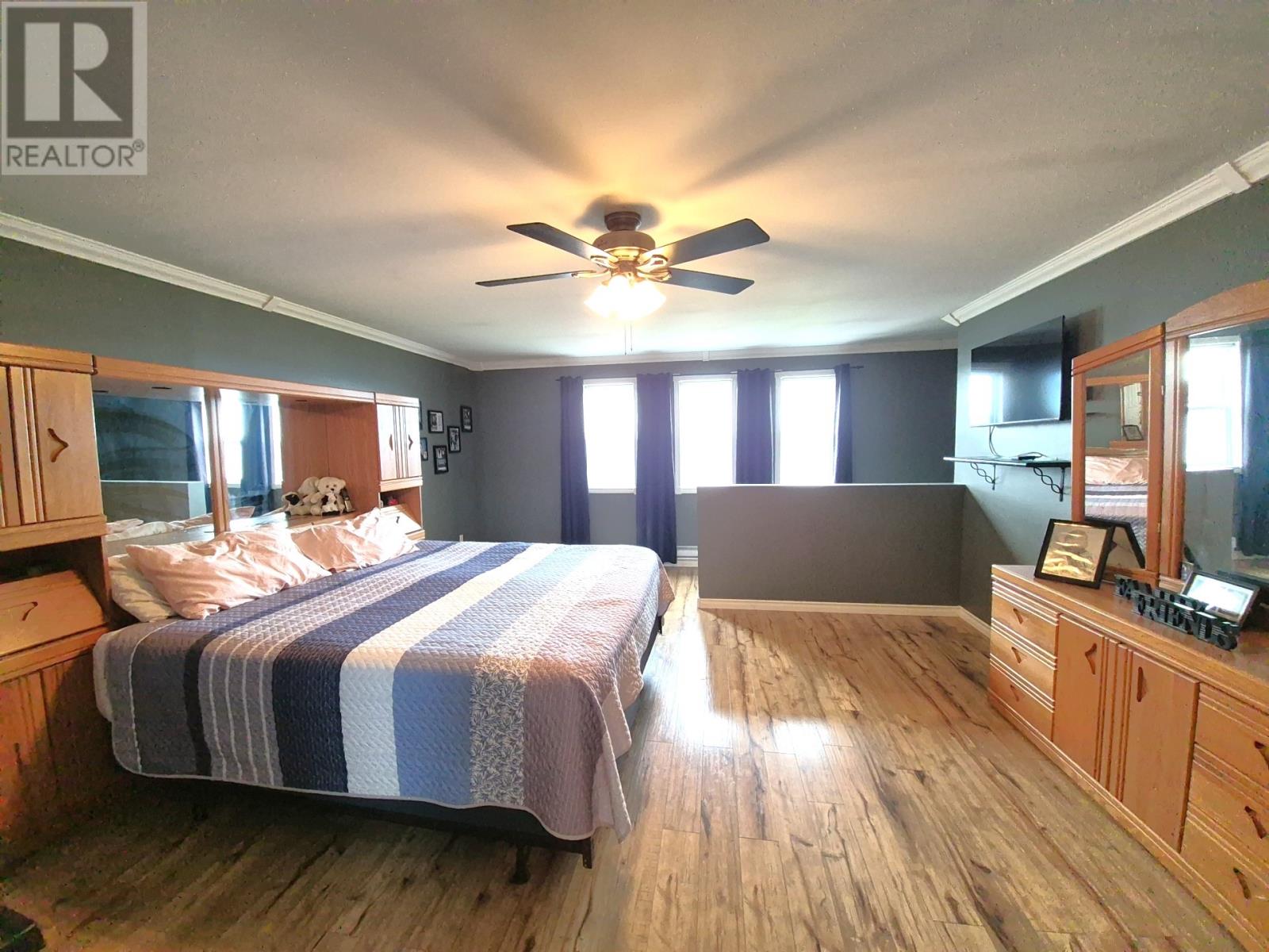 142 Main Street - 10