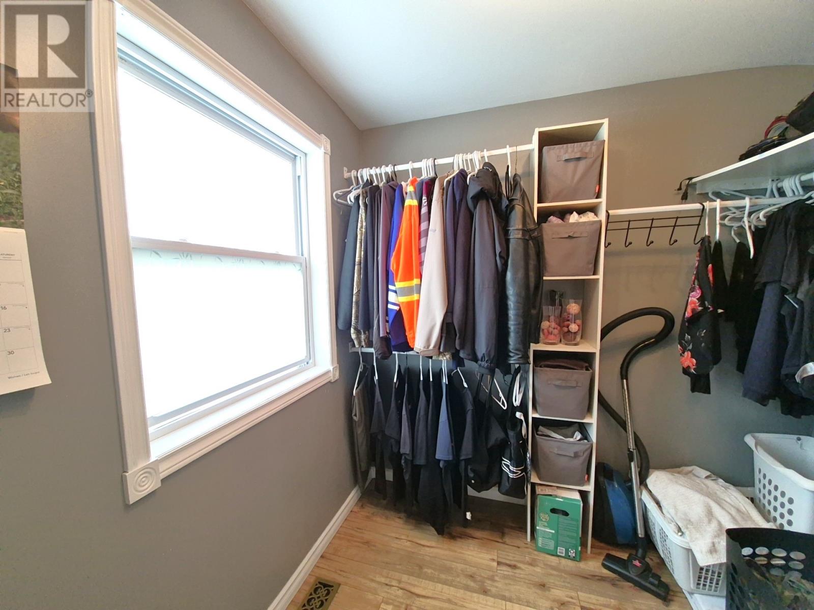 142 Main Street - 12