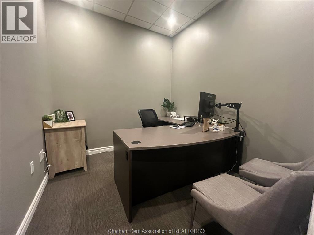 350 Lacroix STREET Unit# 4, Chatham, Ontario, N7M2W3 — Photo 8