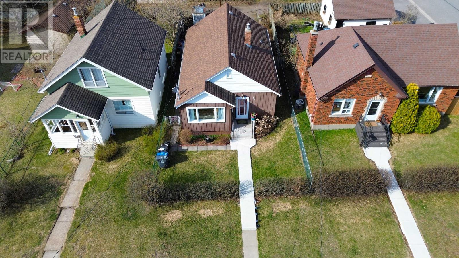 423 Dawson ST, Thunder Bay, Ontario, P7A3V6 — Photo 25