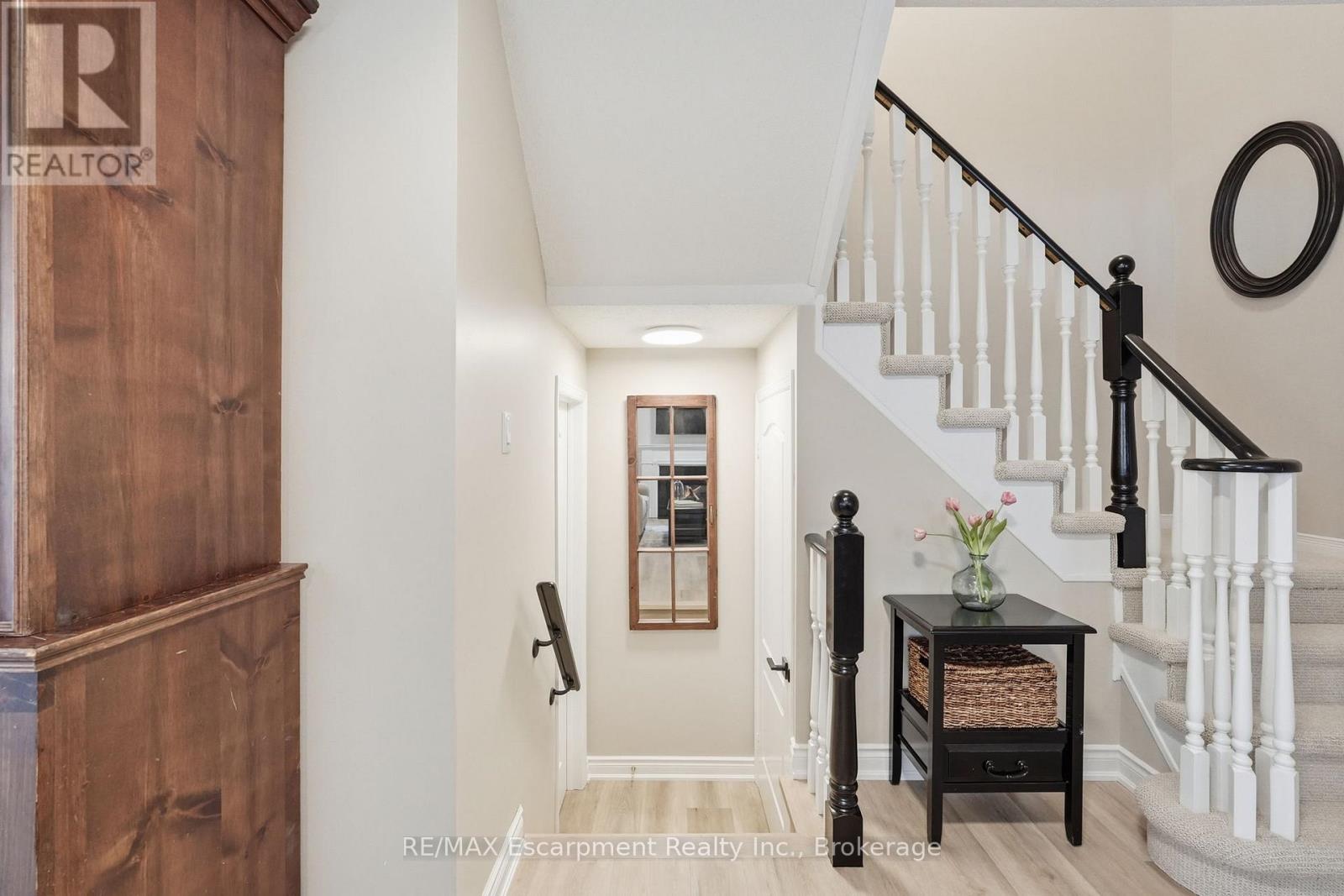 2124 GLENHAMPTON ROAD - 16