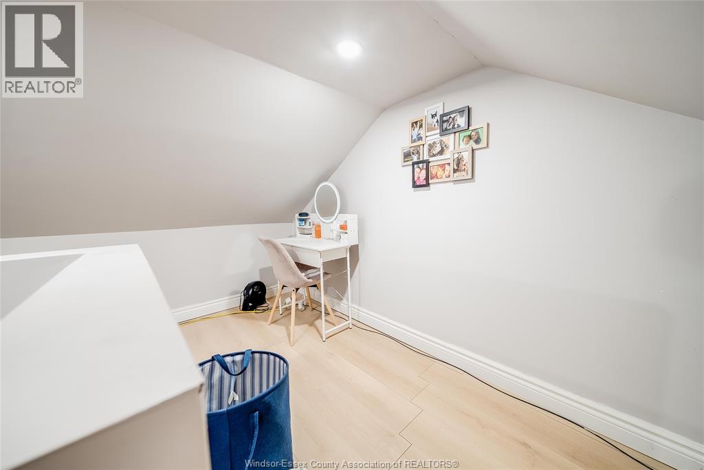 845 ARTHUR, Windsor, Ontario, N8Y3Y1 — Photo 10