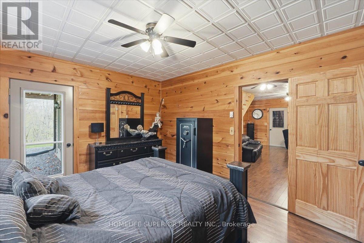 1513 CORDOVA ROAD - 16