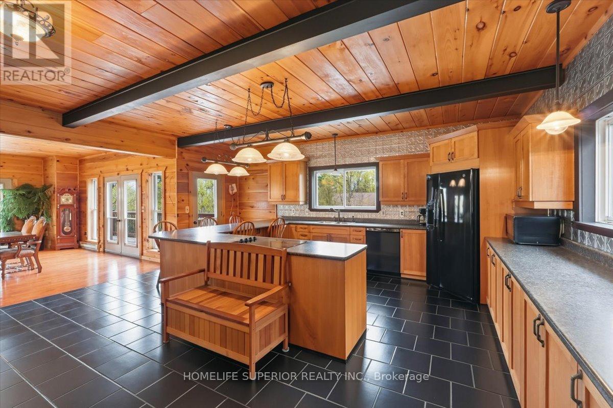 1513 CORDOVA ROAD - 22