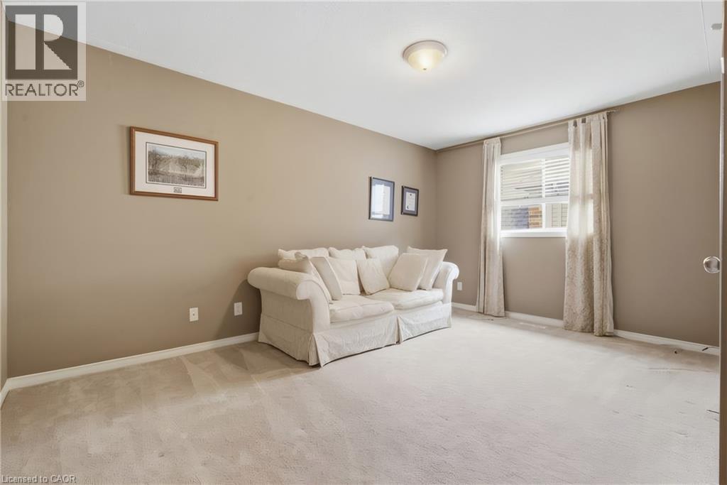 26 KNOX Court - 24